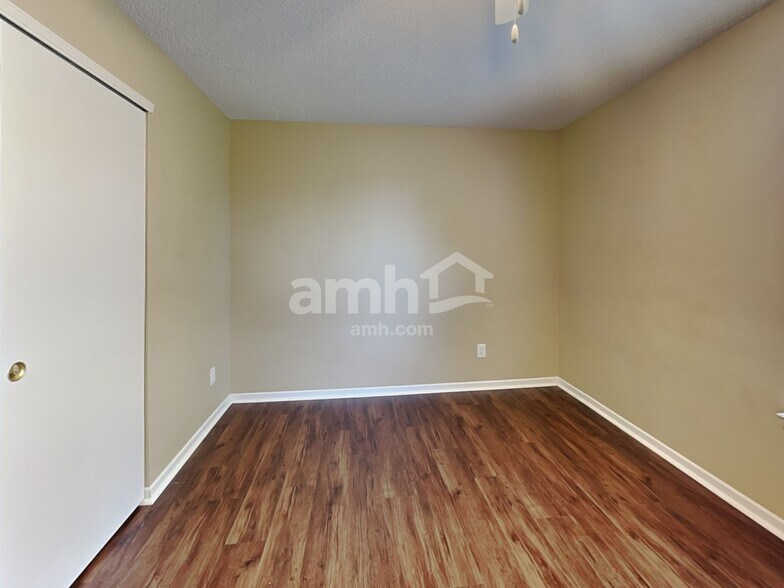 Building Photo - 3230 Abaca Ct