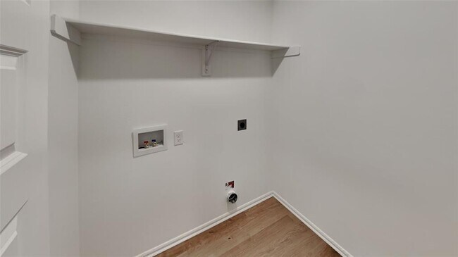 Building Photo - 16216 Harvester Dr
