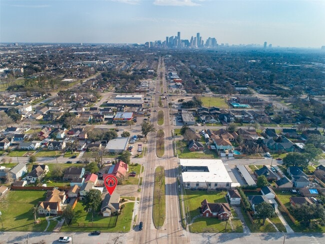 Building Photo - 5012 Irvington Blvd