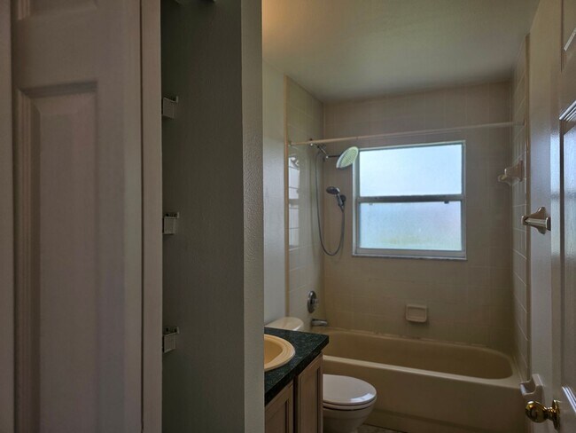 Building Photo - 13345 Pinyon Dr