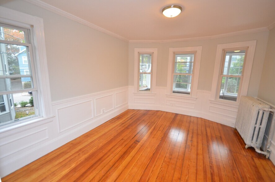 Pictures are representative samples of the advertised unit. In some cases, the actual units you tour - 34 Justin Rd