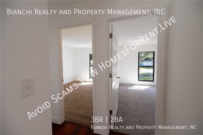 Building Photo - 3015 48th Ave Dr E