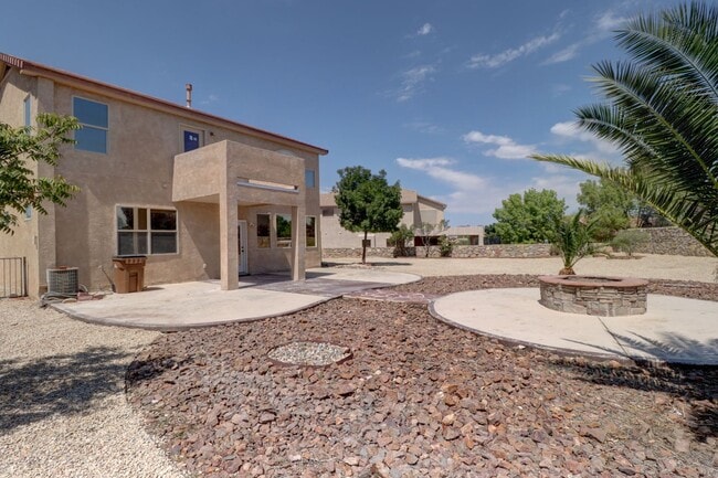 Building Photo - 2484 Gila Bend Loop
