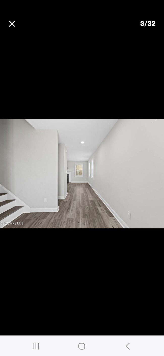 Building Photo - 606 Sonata Ct