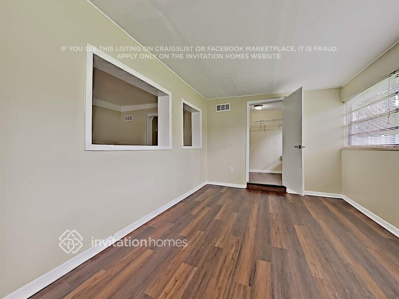 Building Photo - 1821 Carrigan Ave