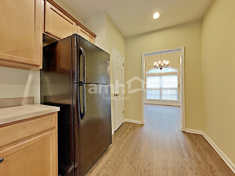 Building Photo - 4459 Kentland Dr
