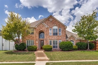 Building Photo - 7805 San Isabel Dr