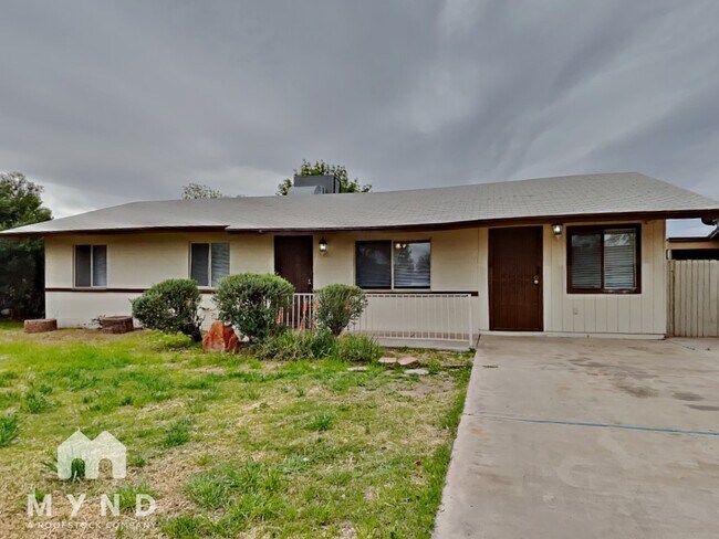 Primary Photo - 1515 E Orange St