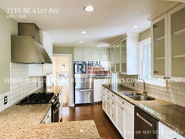 Building Photo - 3115 NE 41st Ave