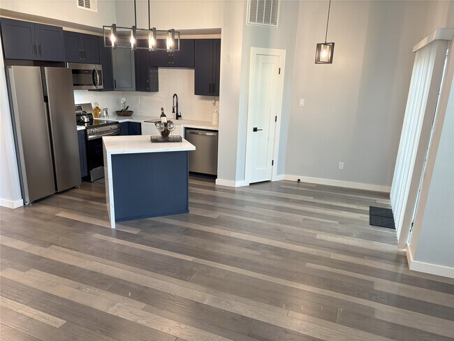 Building Photo - 111 Dunbar Estates Dr