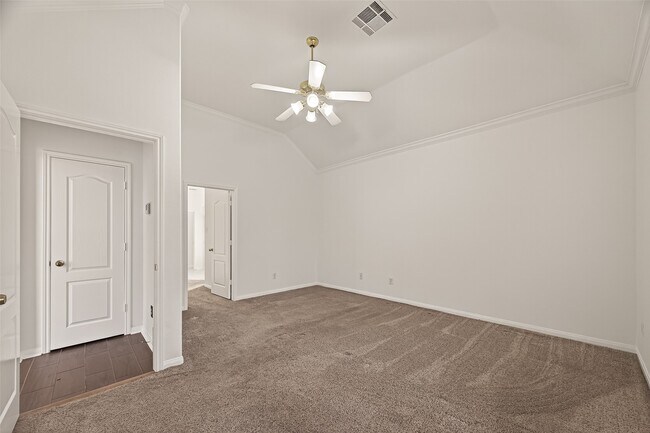 Building Photo - 3804 Dunlavy Dr