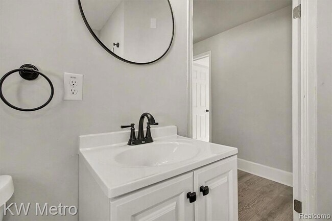 Building Photo - 2514 Beals St