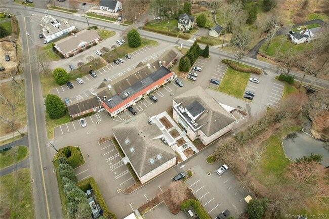 Building Photo - 1990 Bronson Rd