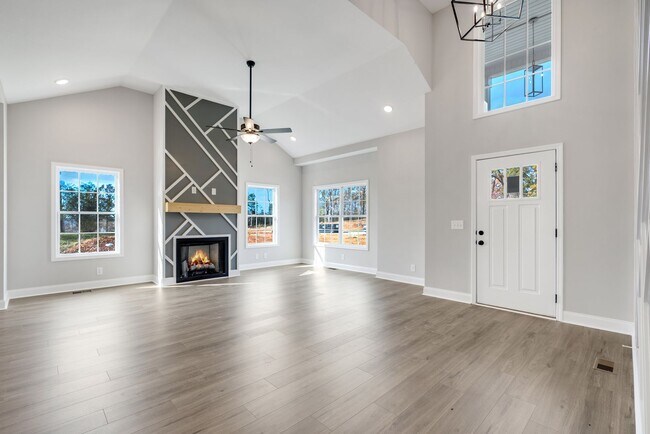 Building Photo - Jasper New Construction Floor Plan for Rent