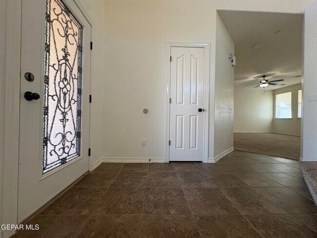 Building Photo - 12220 Branell Ln