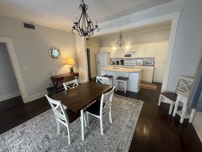 Dining area for four people. - 339 Whitaker St