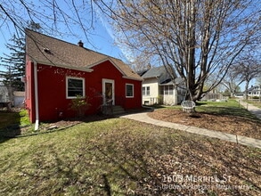 Building Photo - 1605 Merrill St