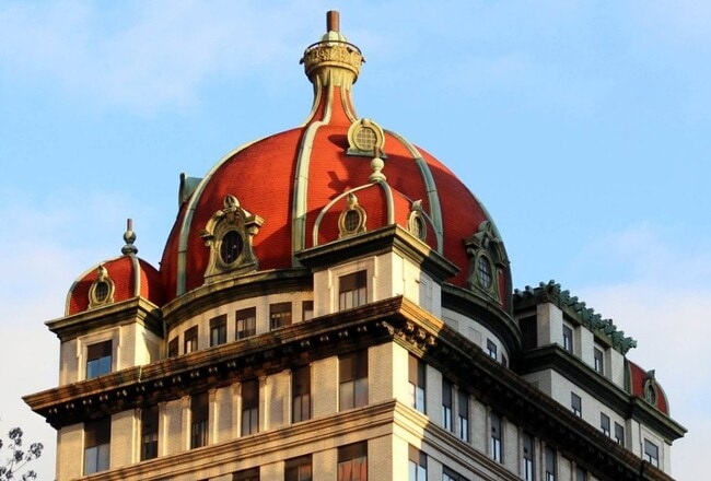 Building Photo - 643 Liberty Ave