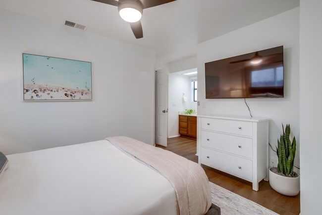 Building Photo - 807 Capistrano Pl