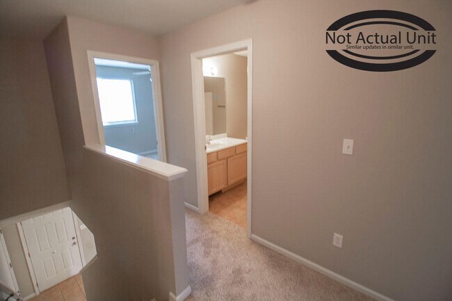 Building Photo - 3912 Snowy Owl Dr