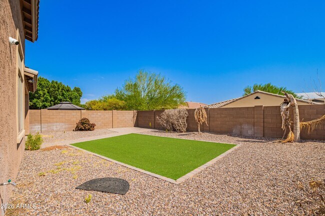 Building Photo - 13231 W Creosote Dr
