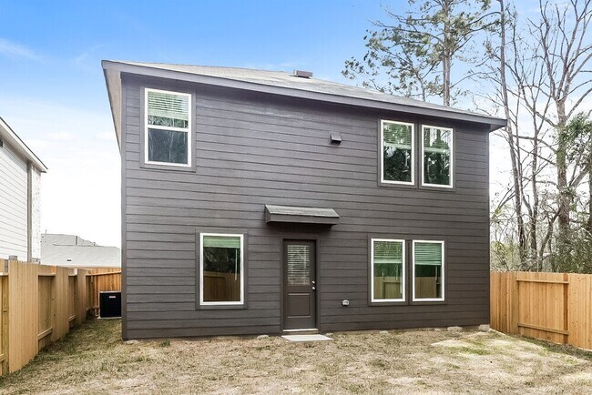 Building Photo - 13487 Sonali Springs Dr