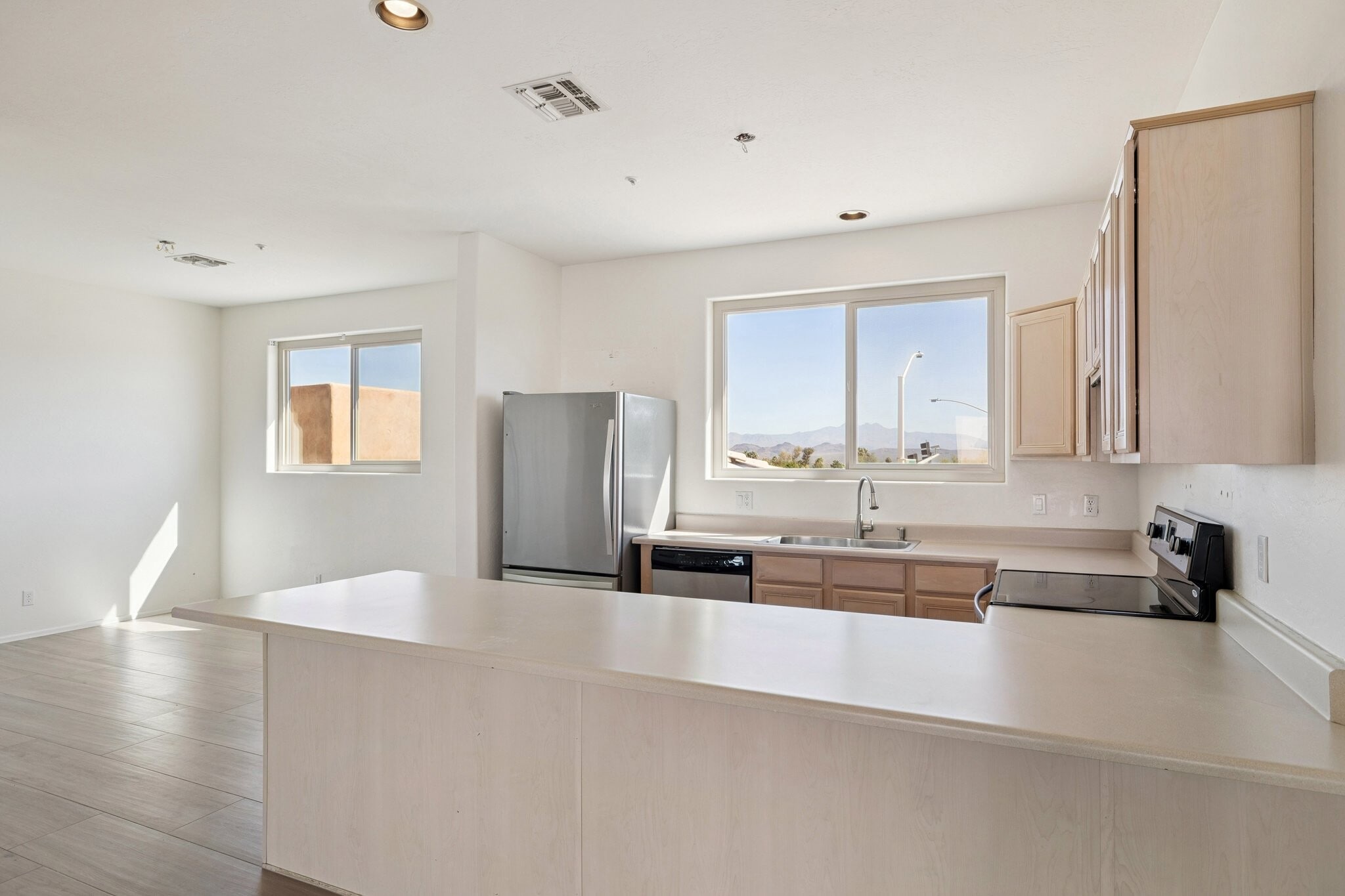 Building Photo - 13826 N Saguaro Blvd