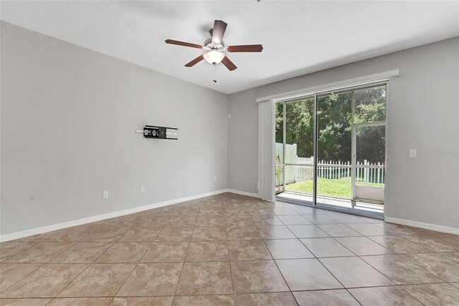 Building Photo - 6477 Sedgeford Dr