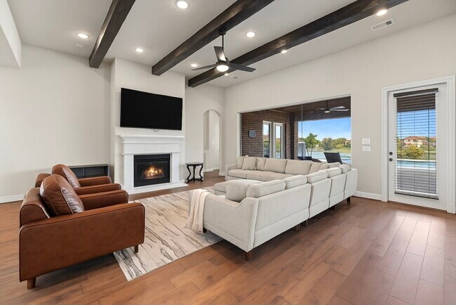 Building Photo - 10823 Painted Crescent Ct