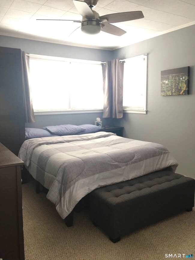 Building Photo - 25 Rena Pl