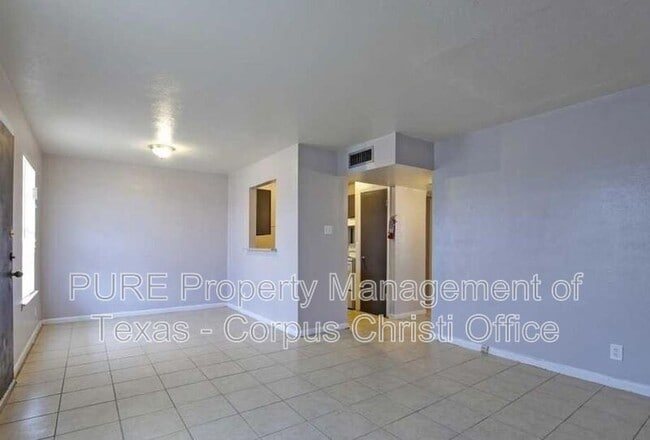 Building Photo - 3535 Cottonwood St