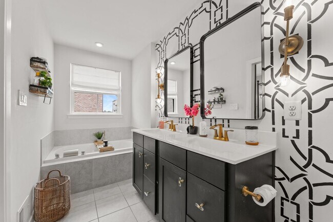 Building Photo - Welcome to your dream townhome - Spacious ...