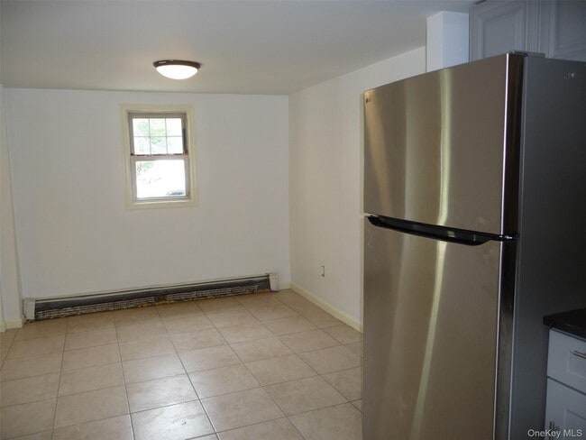 Building Photo - 67 Hulse Ave