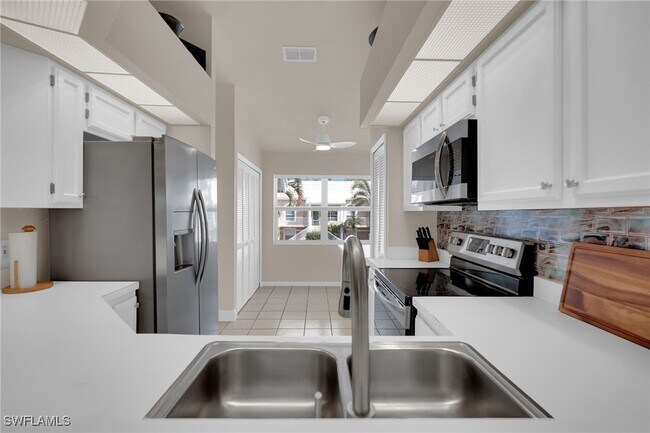 Building Photo - 3921 Leeward Passage Ct