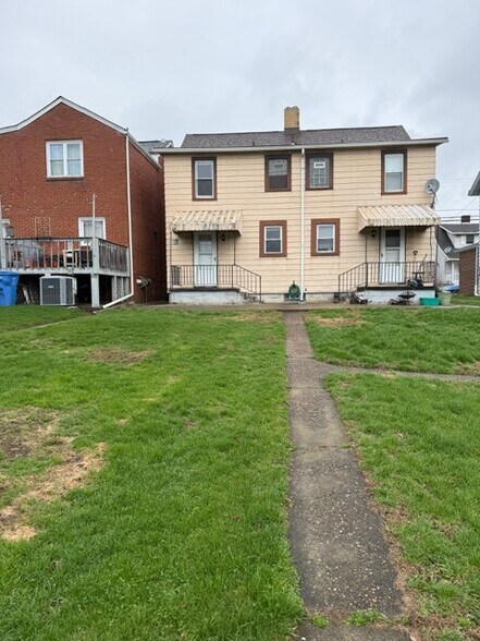 Building Photo - 230 Boden Ave