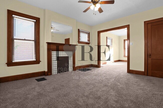 Building Photo - 1257 E Livingston Ave