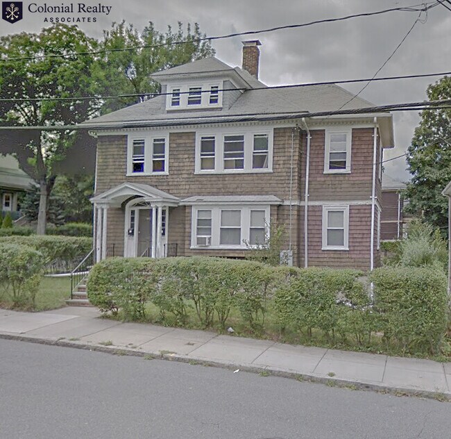 Building Photo - 289 Foster St