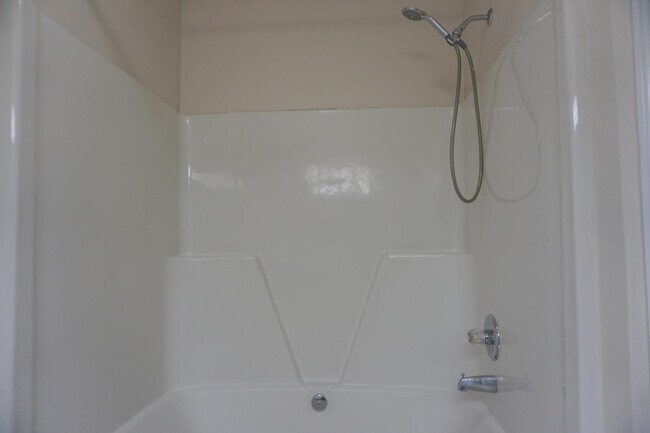 Building Photo - 5128 Whitehurst Ln