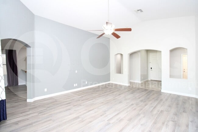 Building Photo - 3721 S Ashley Pl
