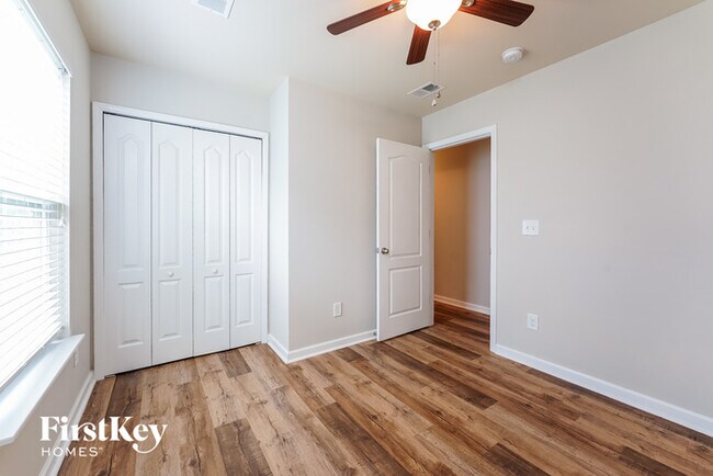 Building Photo - 134 Coosawatchie St