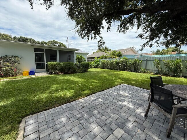 Building Photo - 4107 Garden Ave