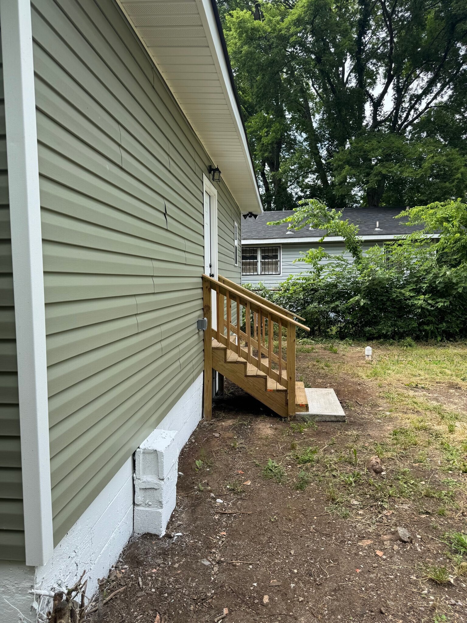 Building Photo - 1017 Cahaba St
