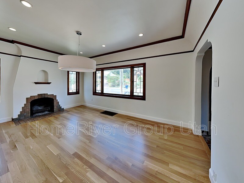 Building Photo - 1588 S 1300 E