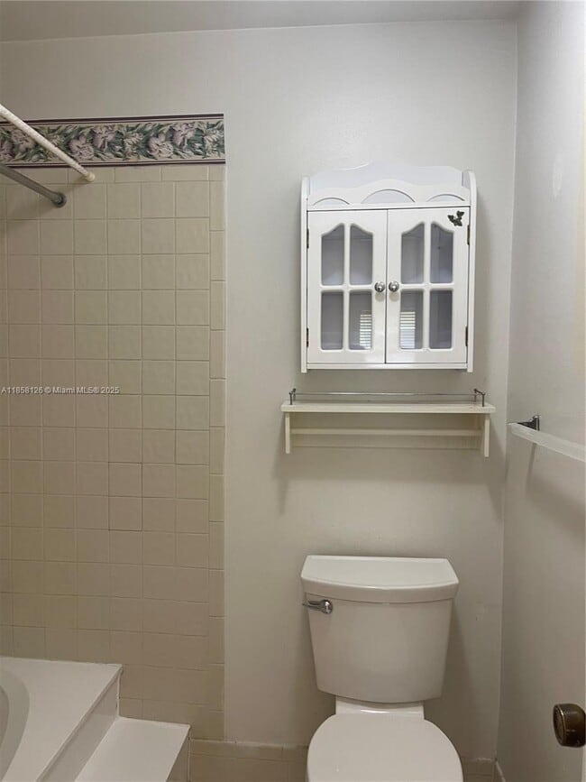 Building Photo - 2243 SW 80th Terrace