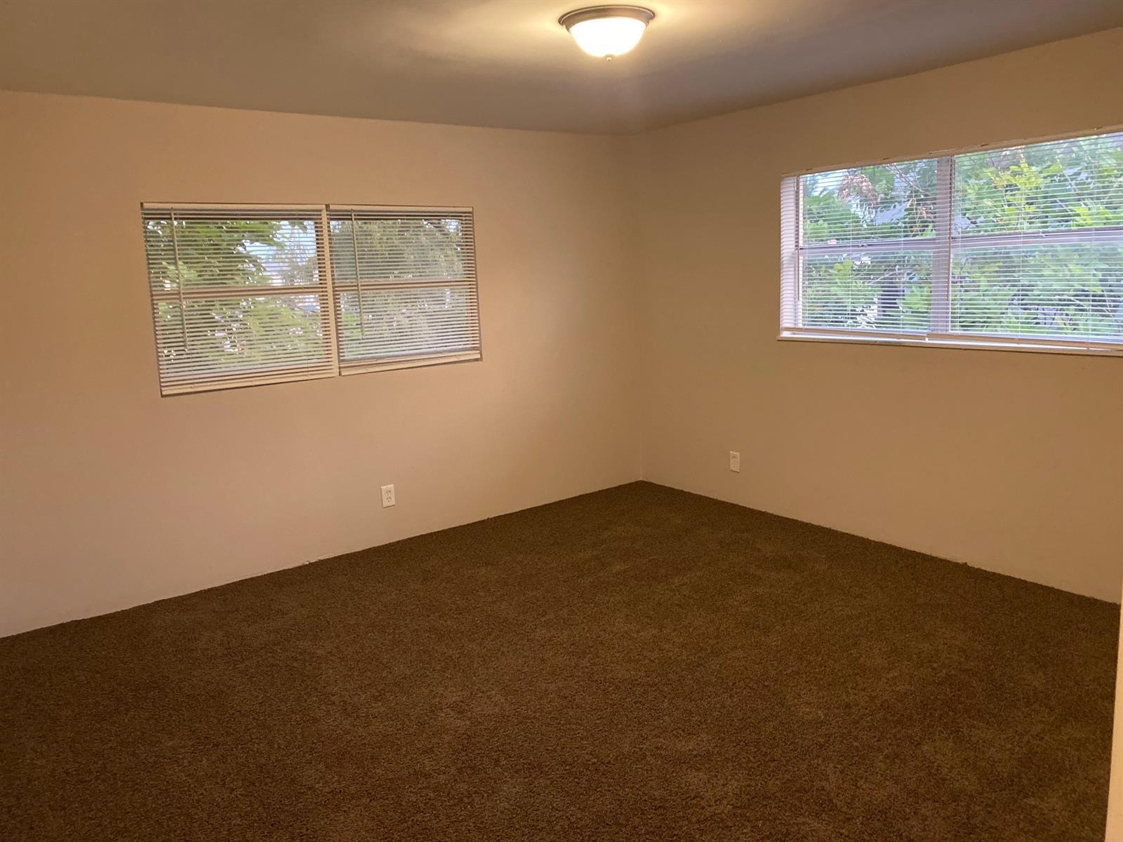 Building Photo - 890A SW 80th Ave