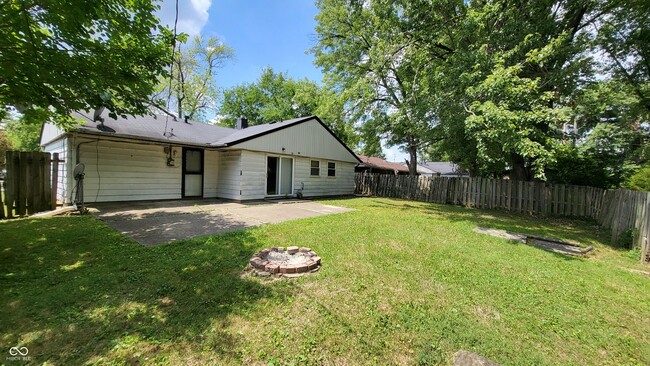 Building Photo - 4131 Mellis Dr