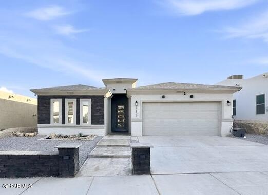 Building Photo - 12622 Amesbury