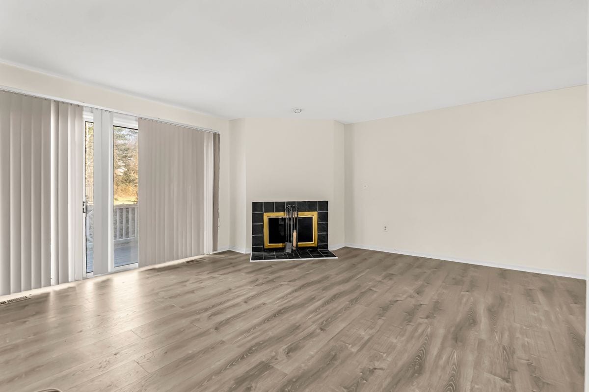 Building Photo - 4023 Park Ave