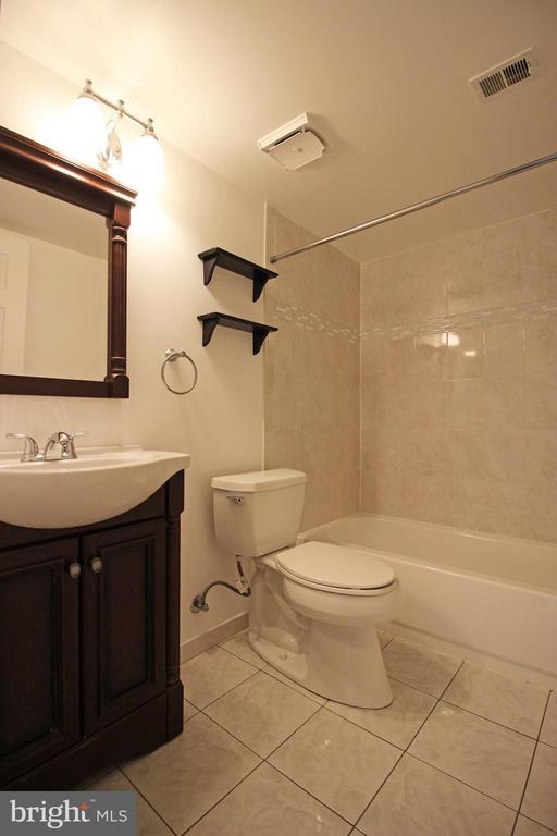 Building Photo - 11607 Windbluff Ct