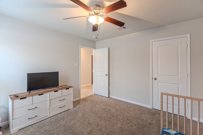 Building Photo - 14207 Irvine Rnch Trl